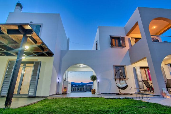 Haraki Villas photo 2
