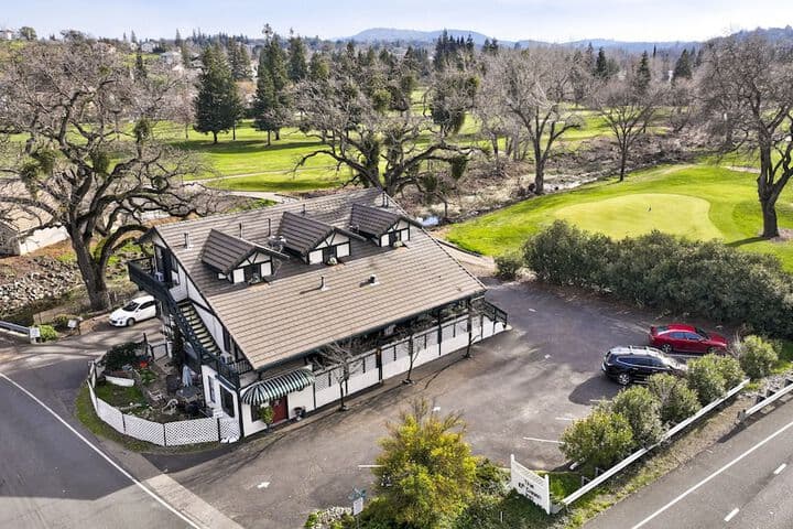 The 10th Green Inn photo 3