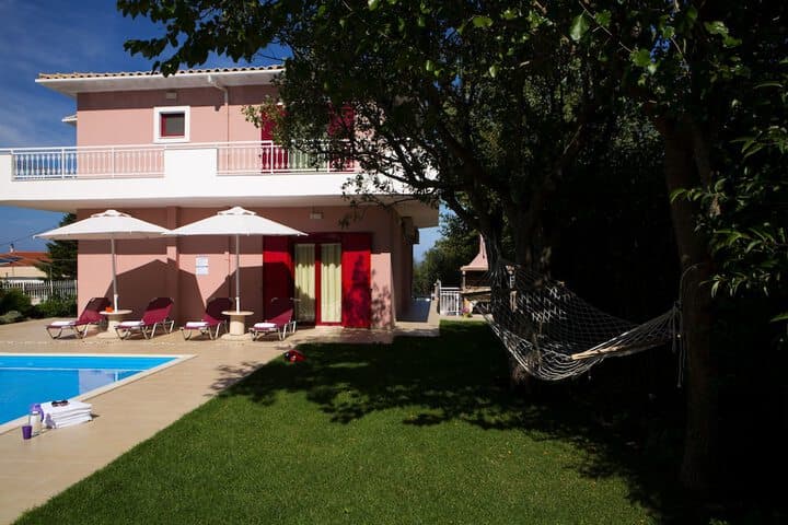 Exanthia Villas photo 5