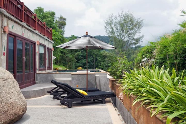 Villa H photo 3