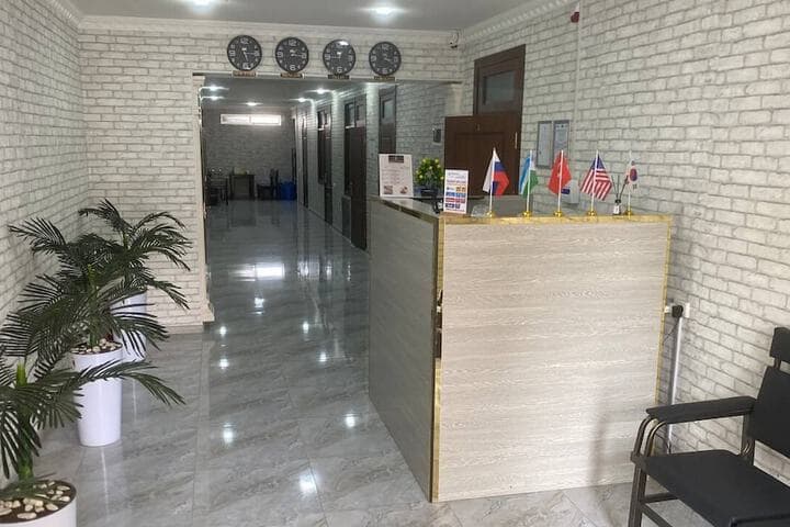 Family Hotel photo 1