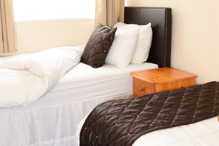 Pinewood Guest House photo 4