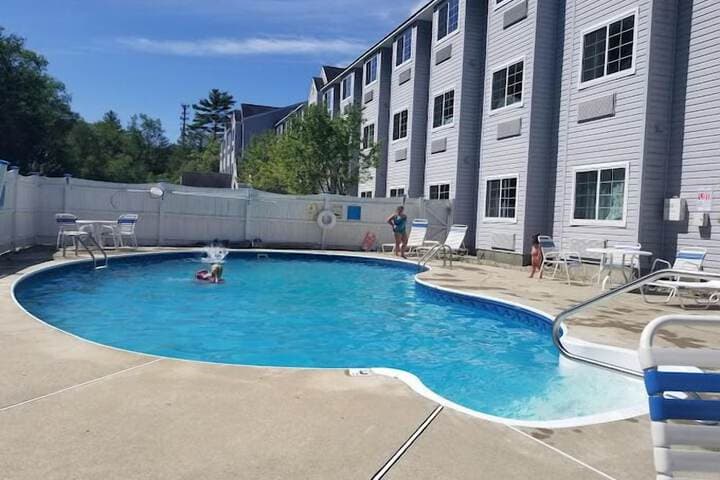 Sturbridge Hotel photo 3