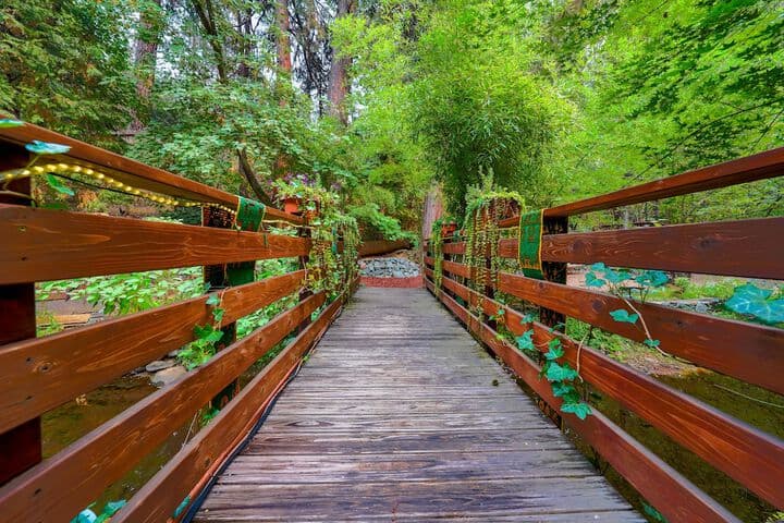 Flumes End photo 2