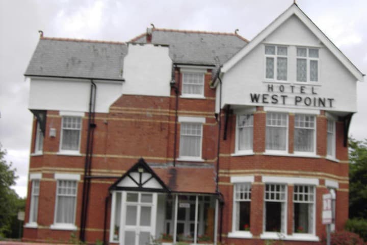 West Point Hotel Bed & Breakfast photo 3