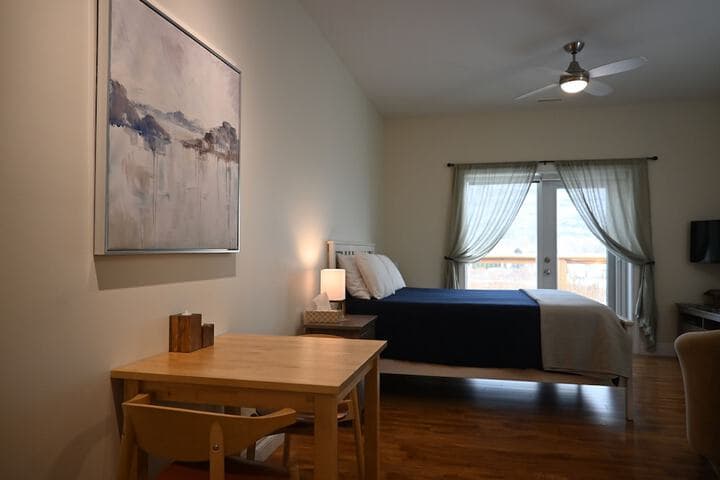 Tree To Me Inn photo 5