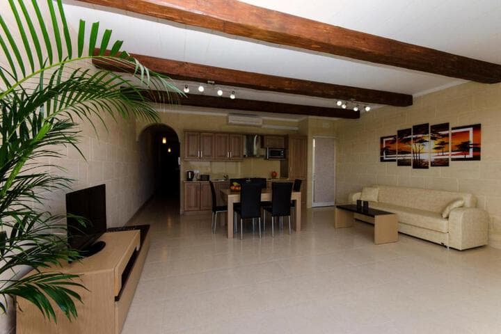 GozoPride Penthouse photo 3