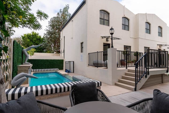 The Ivy Apartments photo 2