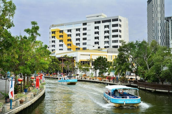 TF Riverside Hotel photo 1