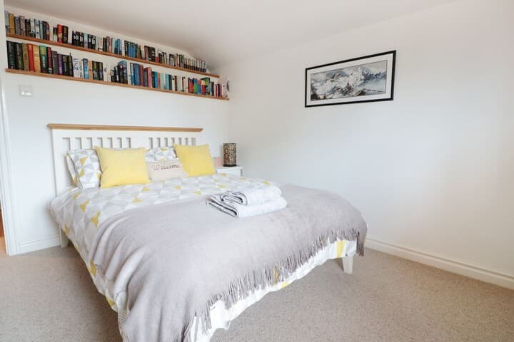 Lynton House photo 3