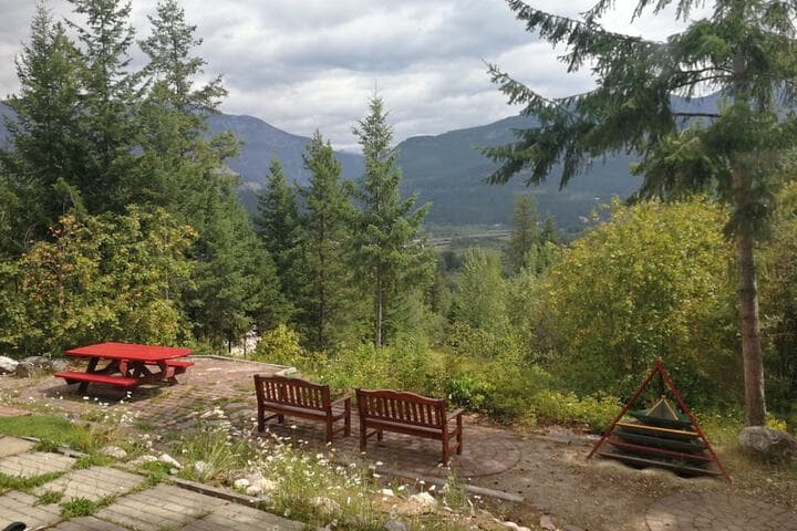 Golden Eagle Express destination view