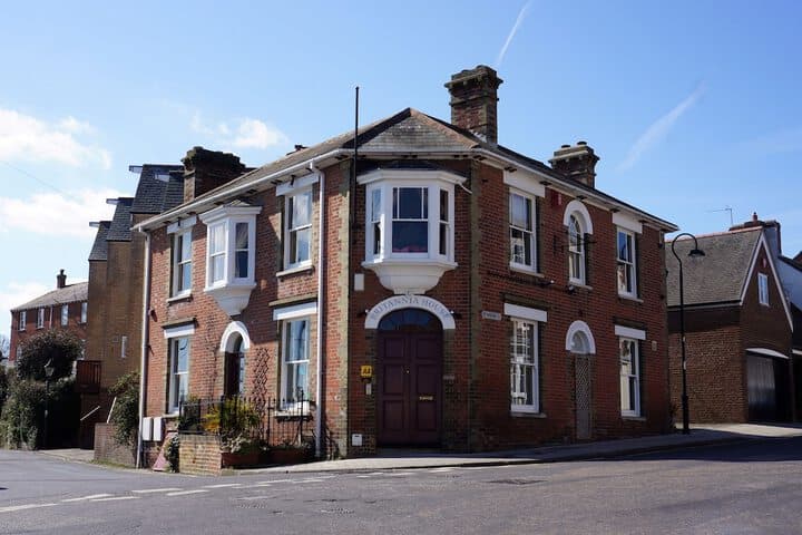 Britannia House photo 5