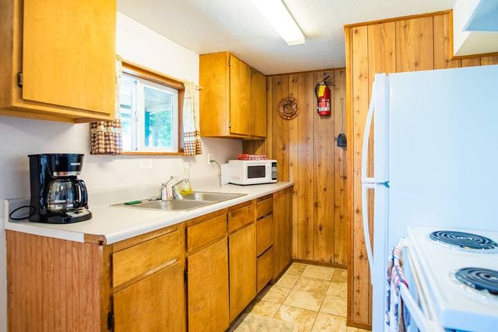 Oceanside Ocean Front Cabins photo 4