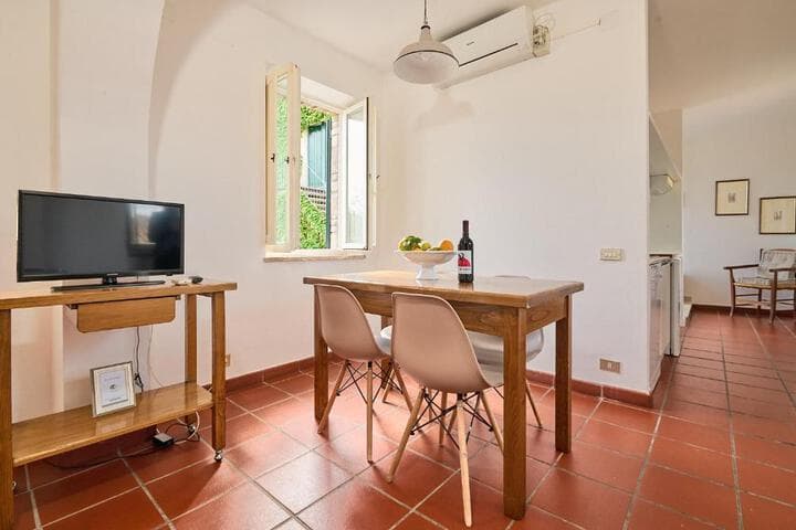 Suvereto destination view