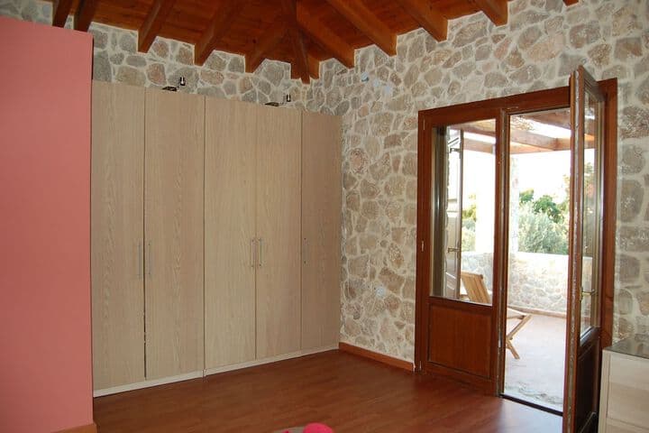 Pyrgos Luxury Country Home photo 3