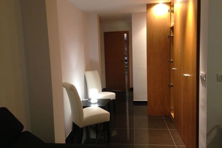 SI Rooms Puerta del Sol photo 5