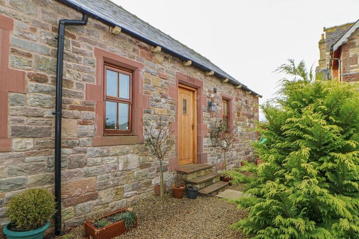 Swallow Cottage photo 2