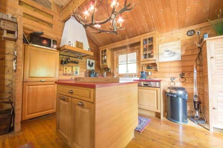 Chalet in the Middle of the Woods Near Durbuy photo 2