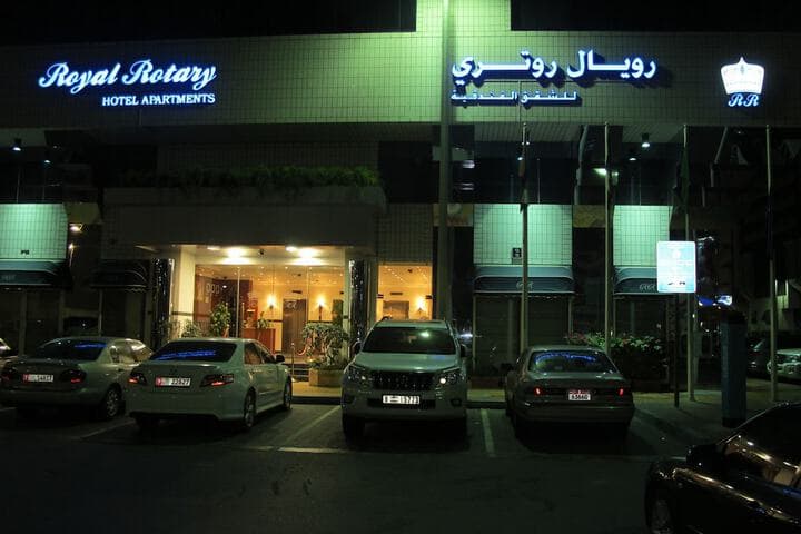 Uptown Hotel Apartments Abu Dhabi by Gewan photo 3