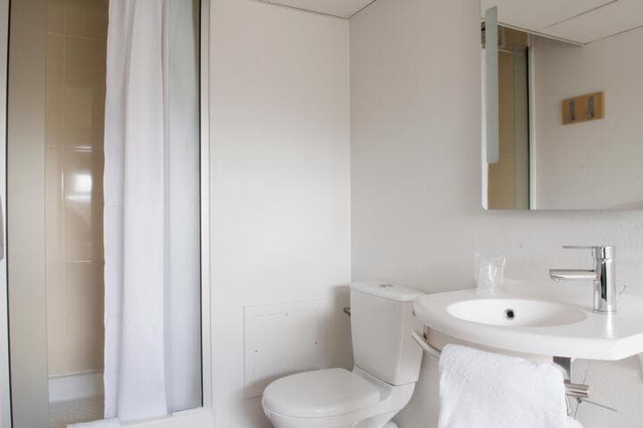 B&B HOTEL Saint Quentin photo 5