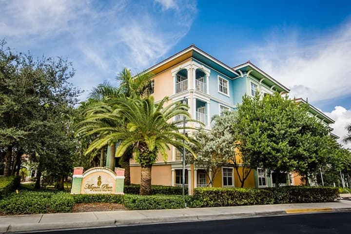 Mizner Place at Weston Town Center photo 3