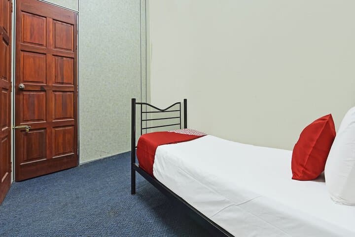 OYO 90593 Hotel Bajet Gaya Warisan photo 4