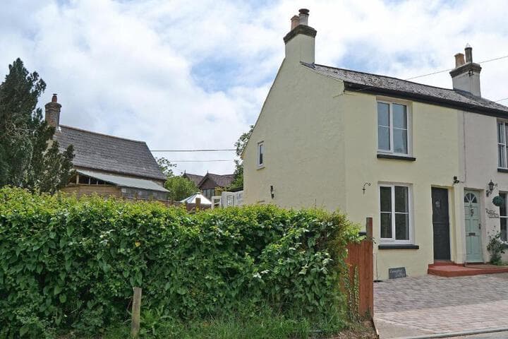 Horseshoe Cottage photo 1