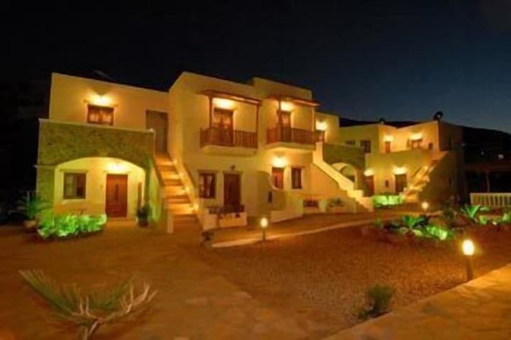 Panteli Beach Studios & Apartments photo 2