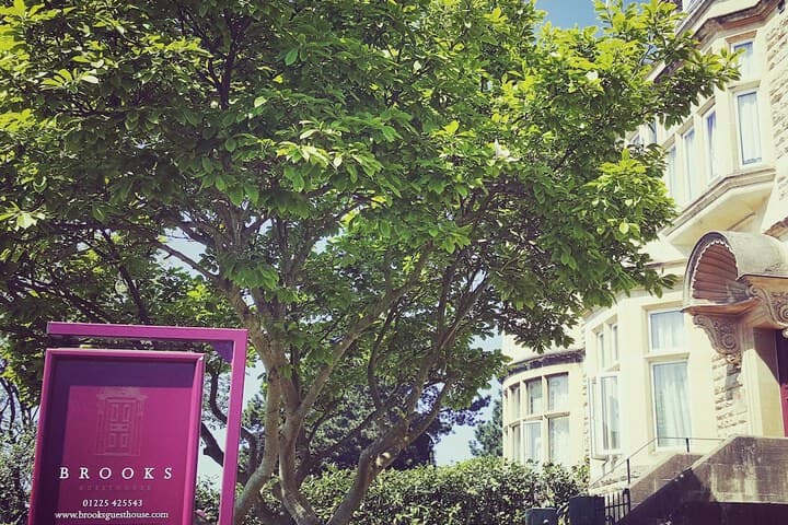 Brooks Guesthouse photo 2
