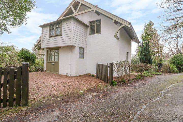 Tower Lodge photo 1
