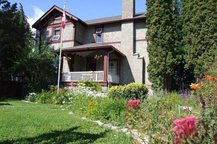 Stirling House Bed & Breakfast photo 3