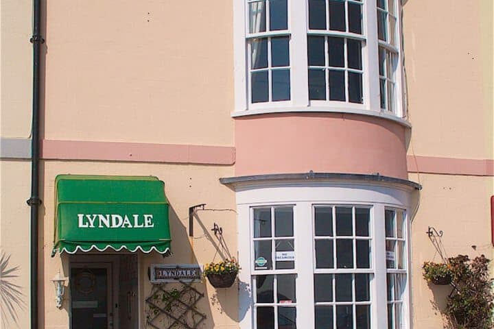 Lyndale Guest House photo 3