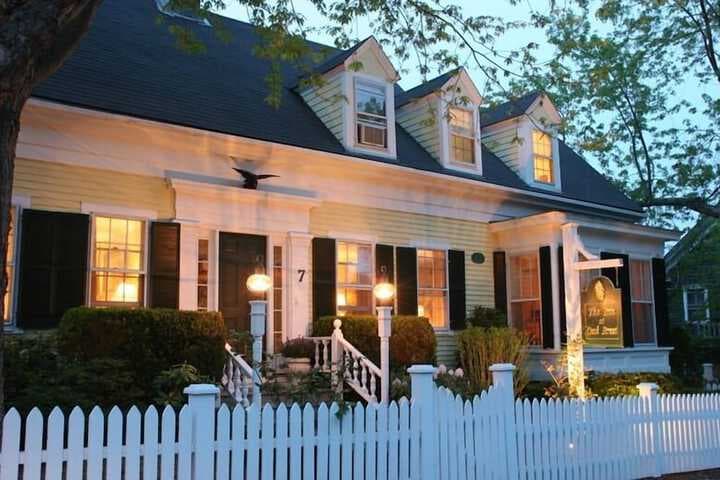 The Inn at Cook Street photo 4