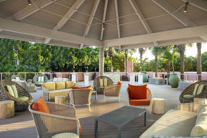 Beach House Suites by the Don CeSar photo 2