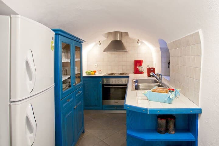 Semeli Cave House photo 3