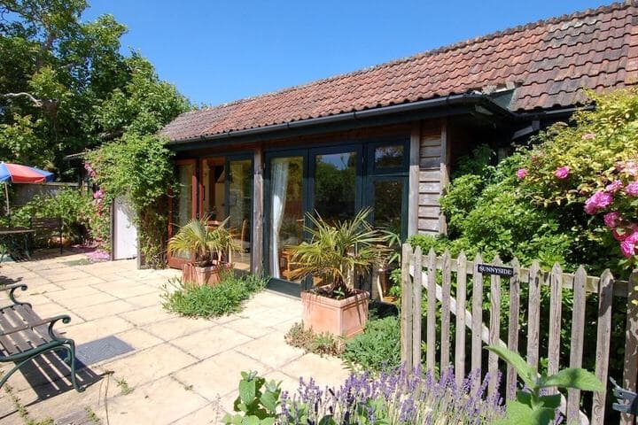 Sunnyside photo 1