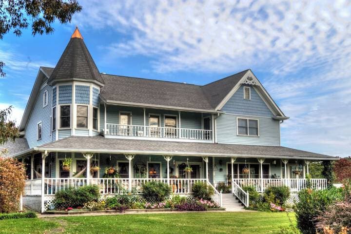 Blue Mountain Mist Country Inn & Spa photo 4