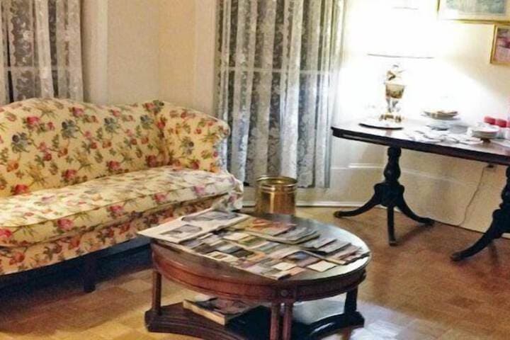 The Confederate House photo 4