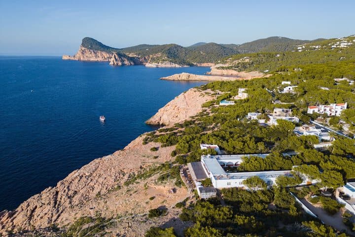 Cap Negret destination view