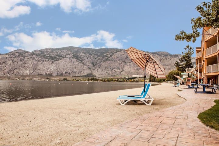 Coast Osoyoos Beach Hotel photo 2