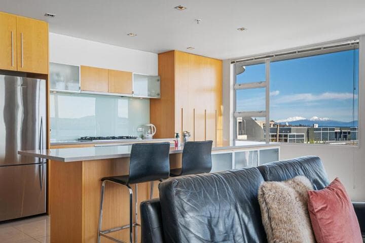 Waimahana Apartment 8 photo 3