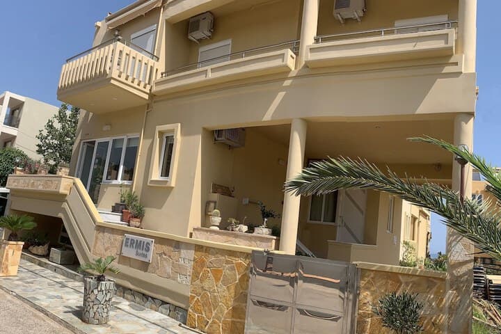 Ermis Suites photo 5