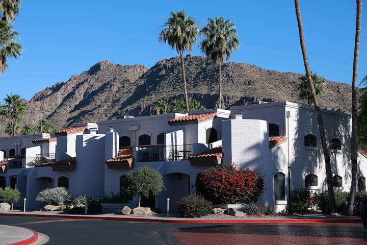 Scottsdale Camelback Resort photo 3