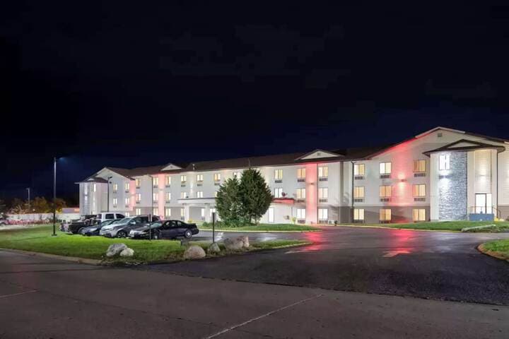 Sonesta Essential Des Moines photo 2