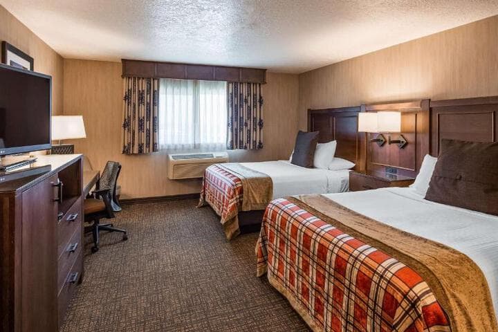 Best Western Plus Flathead Lake Inn & Suites photo 4