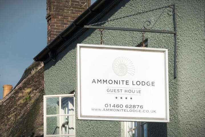 Ammonite Lodge Guest House photo 4