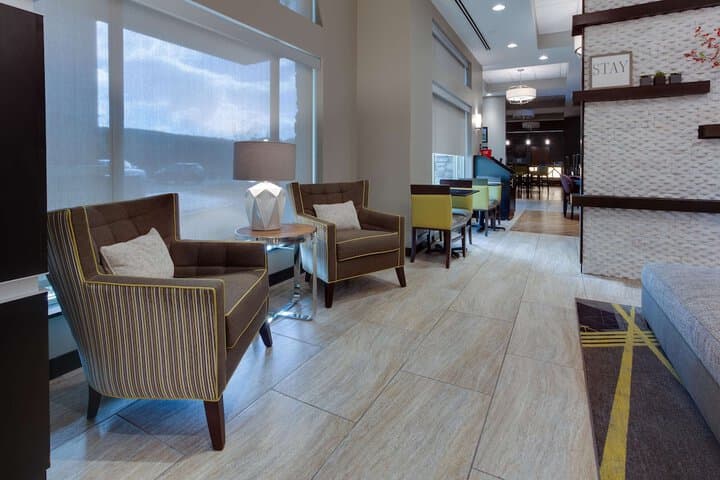 Drury Inn & Suites Huntsville at the Space & Rocket Center photo 4