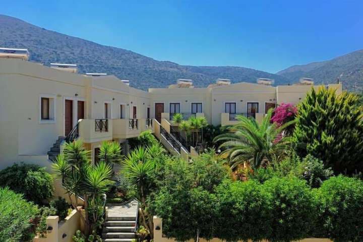 Maria Lambis Apartments photo 2