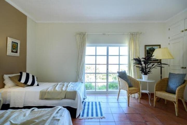 York House photo 4