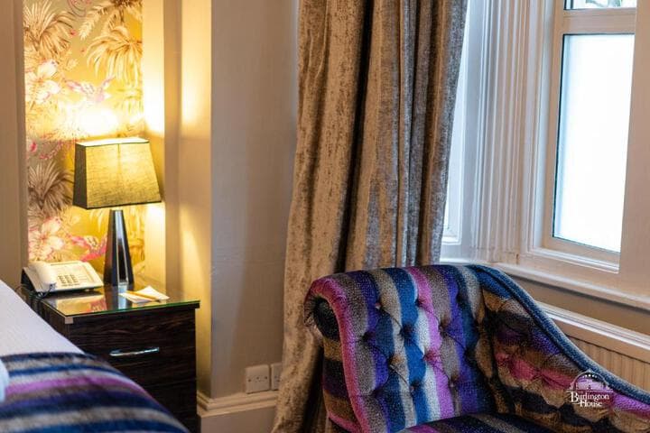 Burlington House photo 4